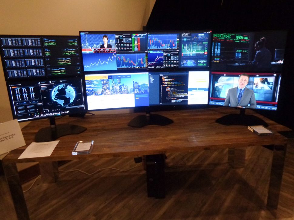 Dell Debuts First 49-Inch Monitor With Dual QHD Resolution | Tom's Hardware