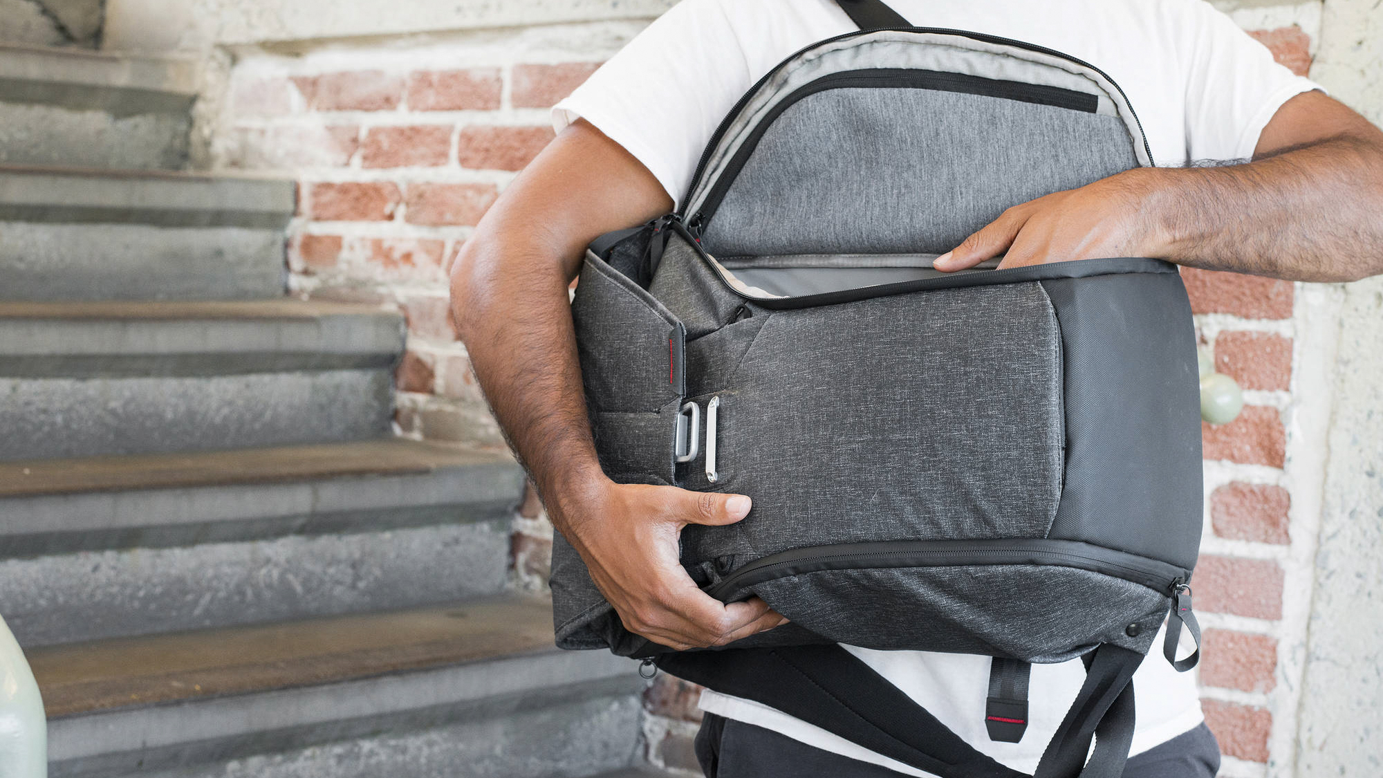 This Labor Day backpack deal is amazing! Peak Design Everyday 20L is just $139.95