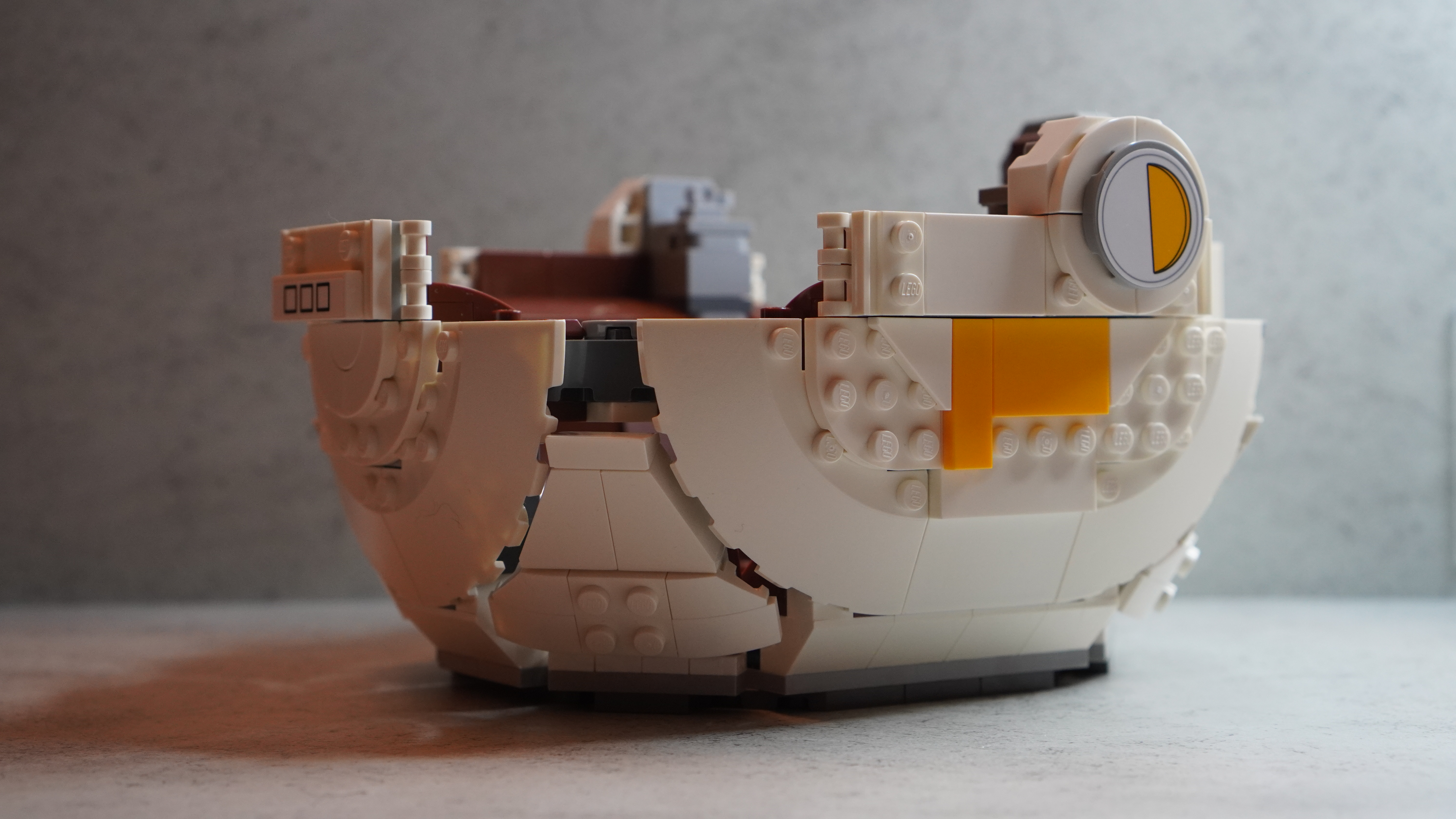 Lego Star Wars Grogu with Hover Pram building process