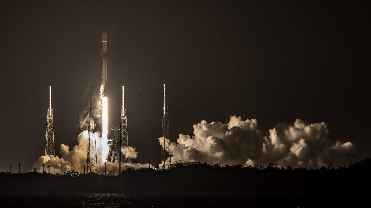A SpaceX Falcon 9 rocket launches 60 Starlink satellites from Space Launch Complex 40 at Cape Canaveral Air Force Station in Florida, on Nov. 24, 2020, at 9:13 p.m. EDT (0213 Nov. 25 GMT)..