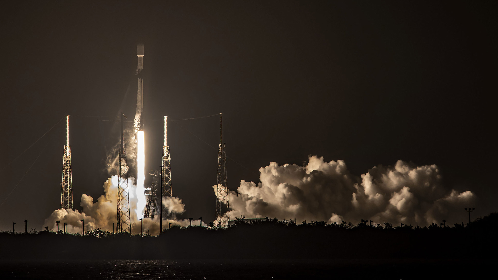 SpaceX Starlink satellite internet aces online game test