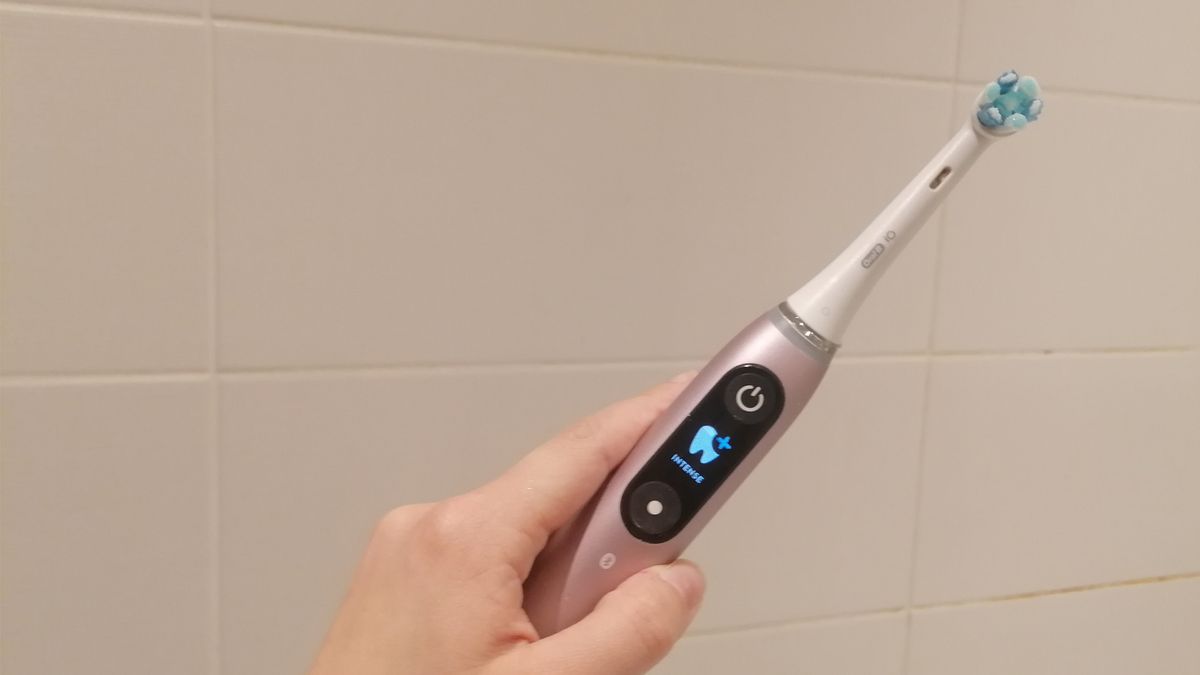 Oral deals io toothbrush