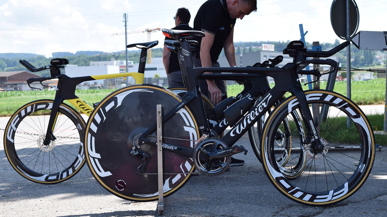 French Pro Continental squad Direct Energie raced the team time trial on the new Wilier Turbine, disc brake-equipped TT bike