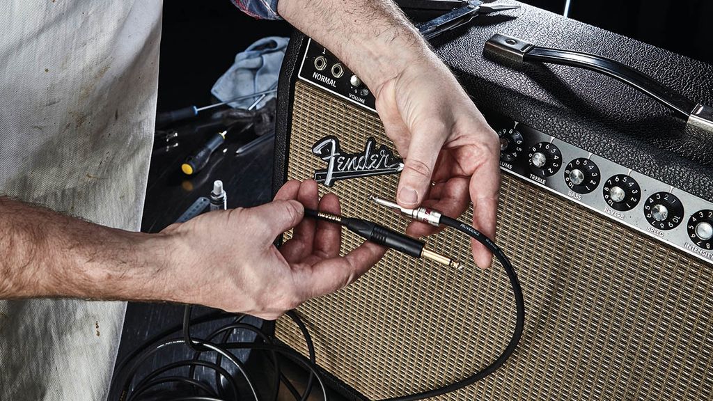 Expensive vs cheap guitar cables does spending more make a significant