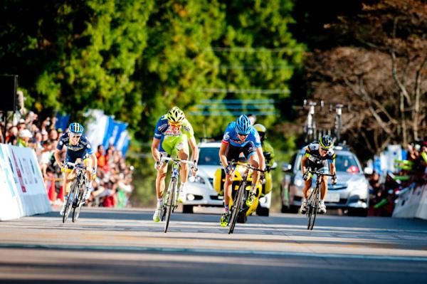 Ivan Basso (Liquigas-Cannondale) tracked Dan Martin's move and then won the sprint.