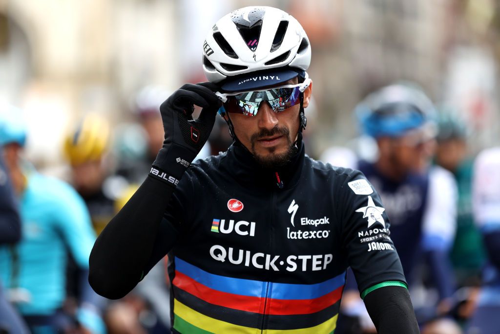 ARRATE SPAIN APRIL 09 Julian Alaphilippe of France and Team QuickStep Alpha Vinyl Green Points Jersey prepares prior to the 61st Itzulia Basque Country 2022 Stage 6 a 1357km stage from Eibar to Arrate itzulia WorldTour on April 09 2022 in Arrate Spain Photo by Gonzalo Arroyo MorenoGetty Images