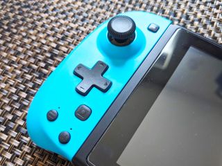 Geemee Wireless Controller Blue Buttons