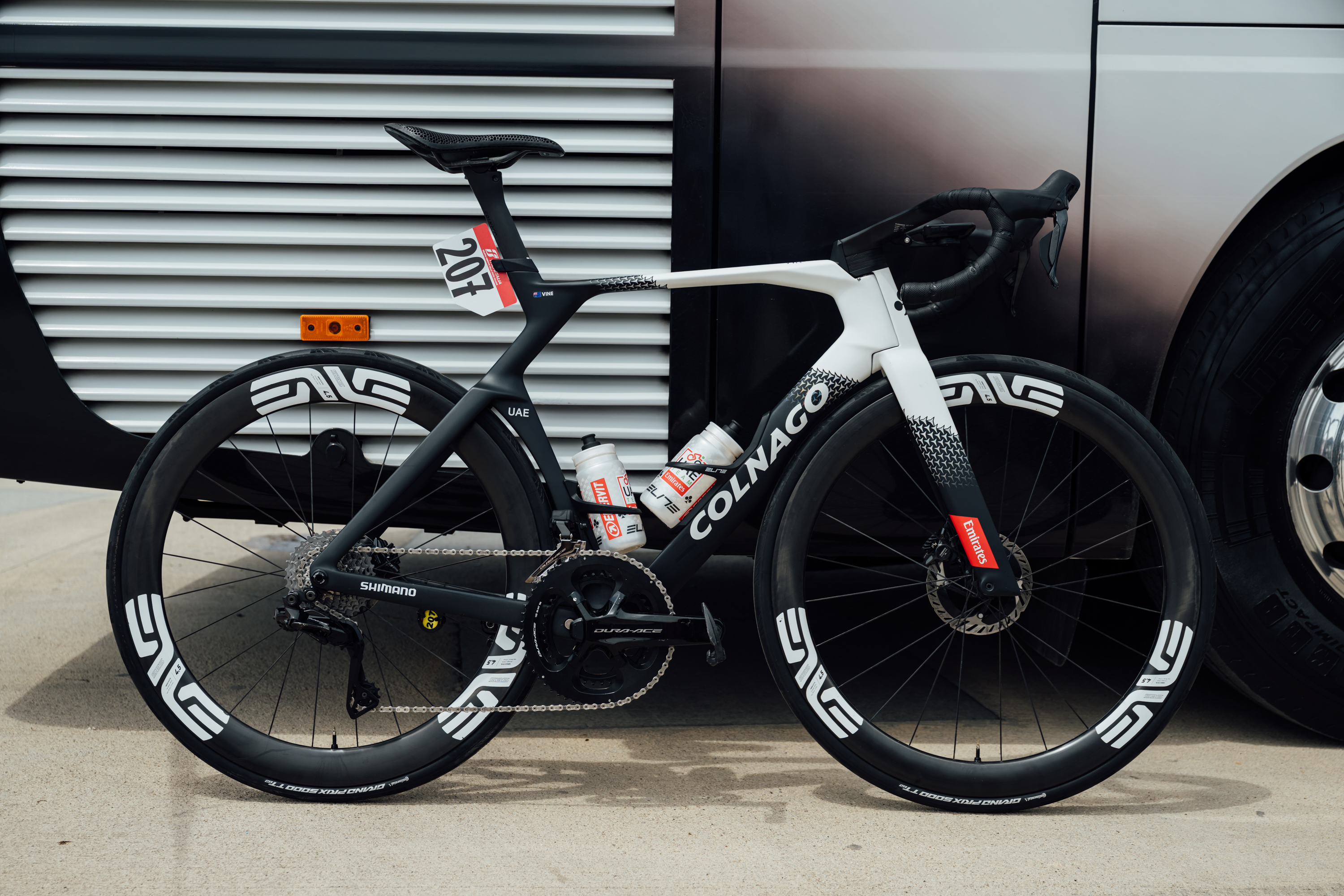 Close up of bike tech found at the Giro d'Italia 2025