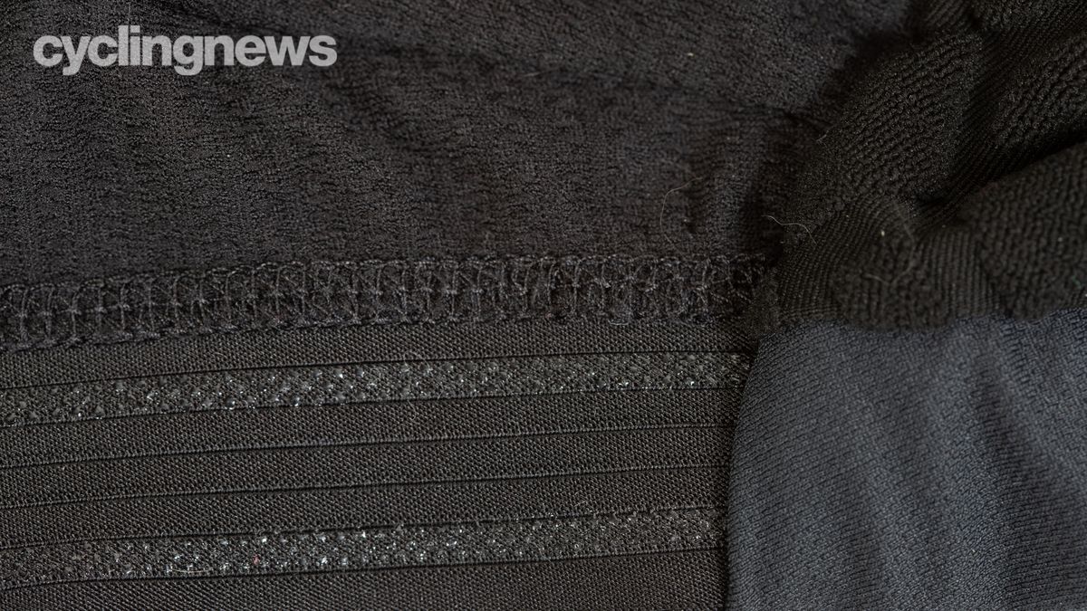 Assos Equipe RS Spring Fall Jacket Targa detail of gripper at the back