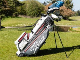 Titleist Players 4Plus StaDry Stand Bag, titleist bag with full bag of clubs, titleist bag with stand