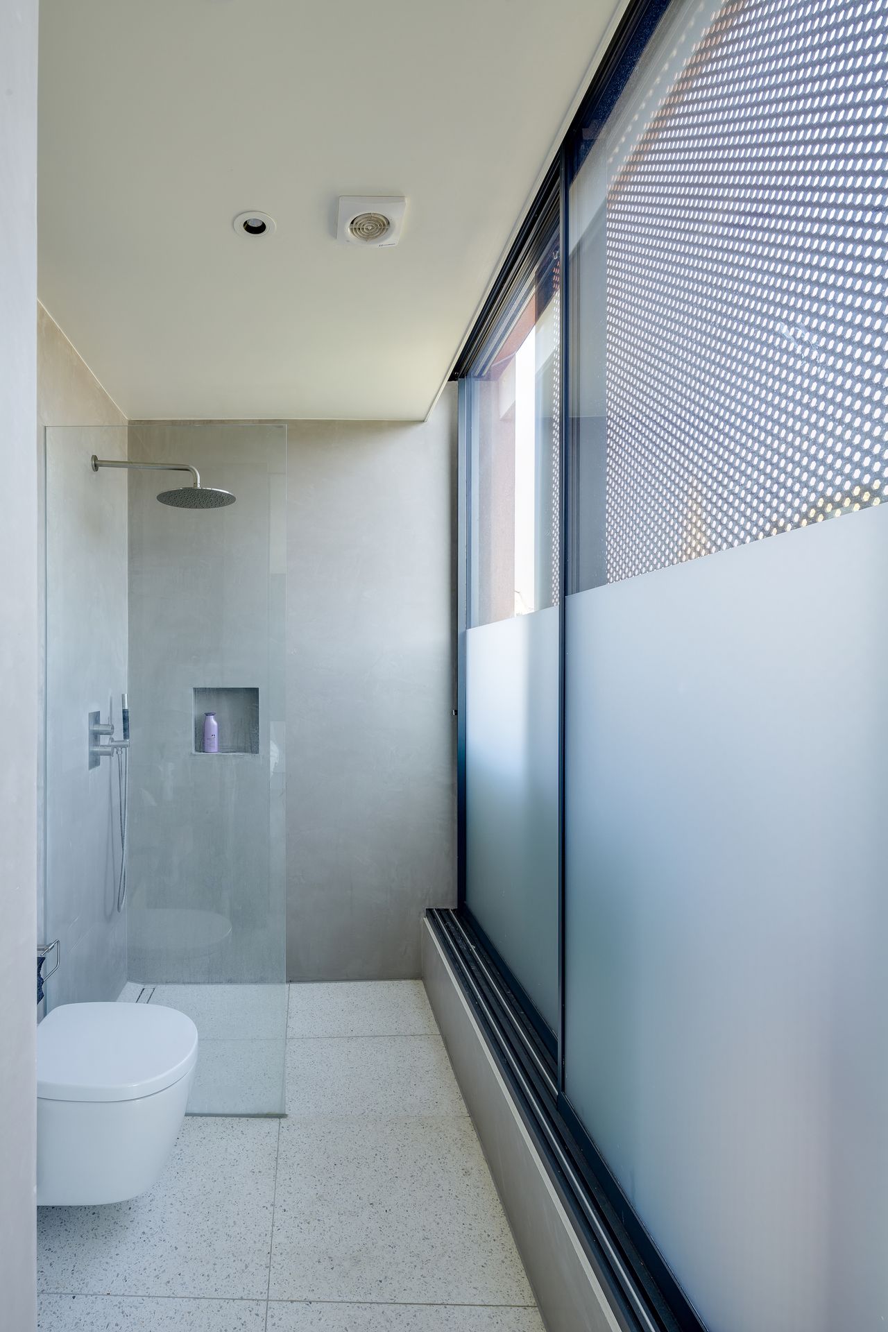 small en suite bathroom with balcony