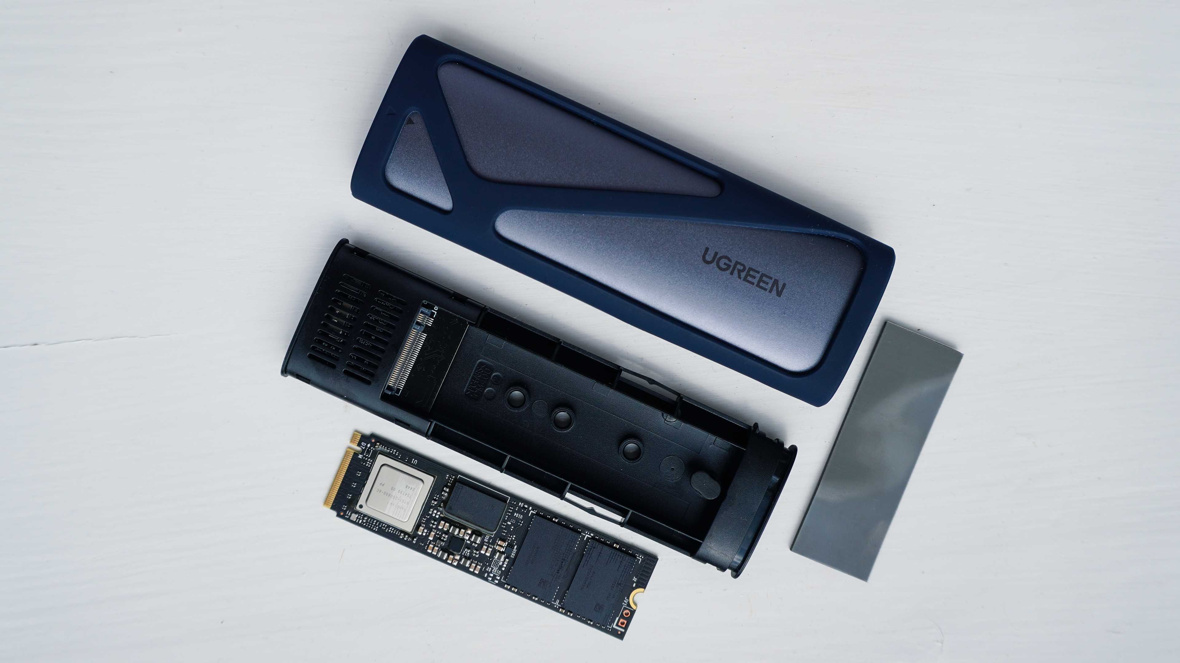 Ugreen SSD enclosure