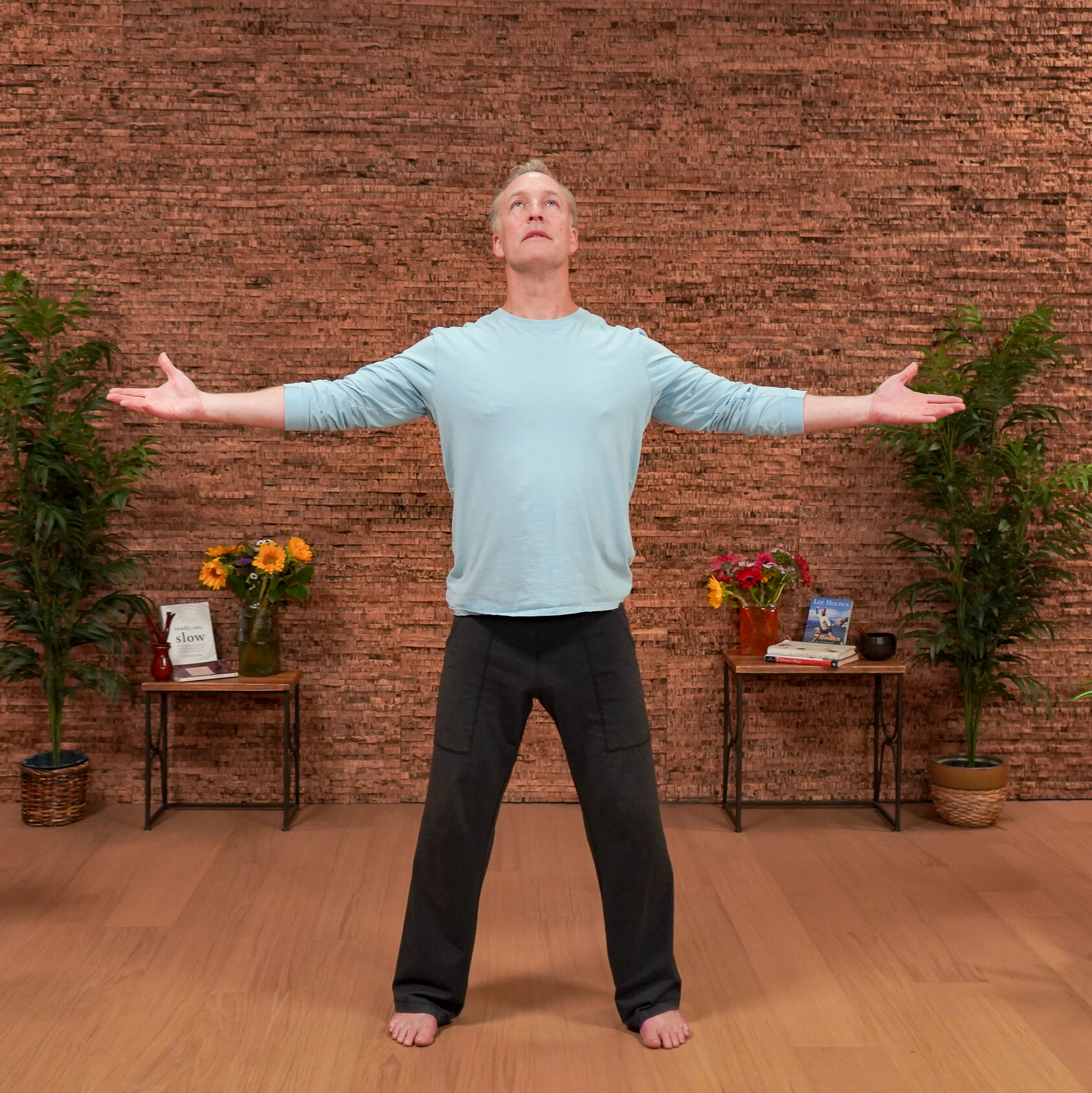 Man demonstrating Qigong movements