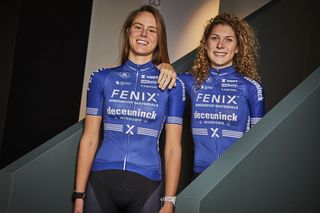 Julie De Wilde and Yara Kastelijn show off the 2023 Fenix-Deceuninck kit