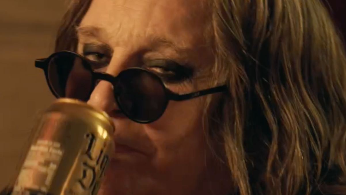Ozzy drinking Iced tea