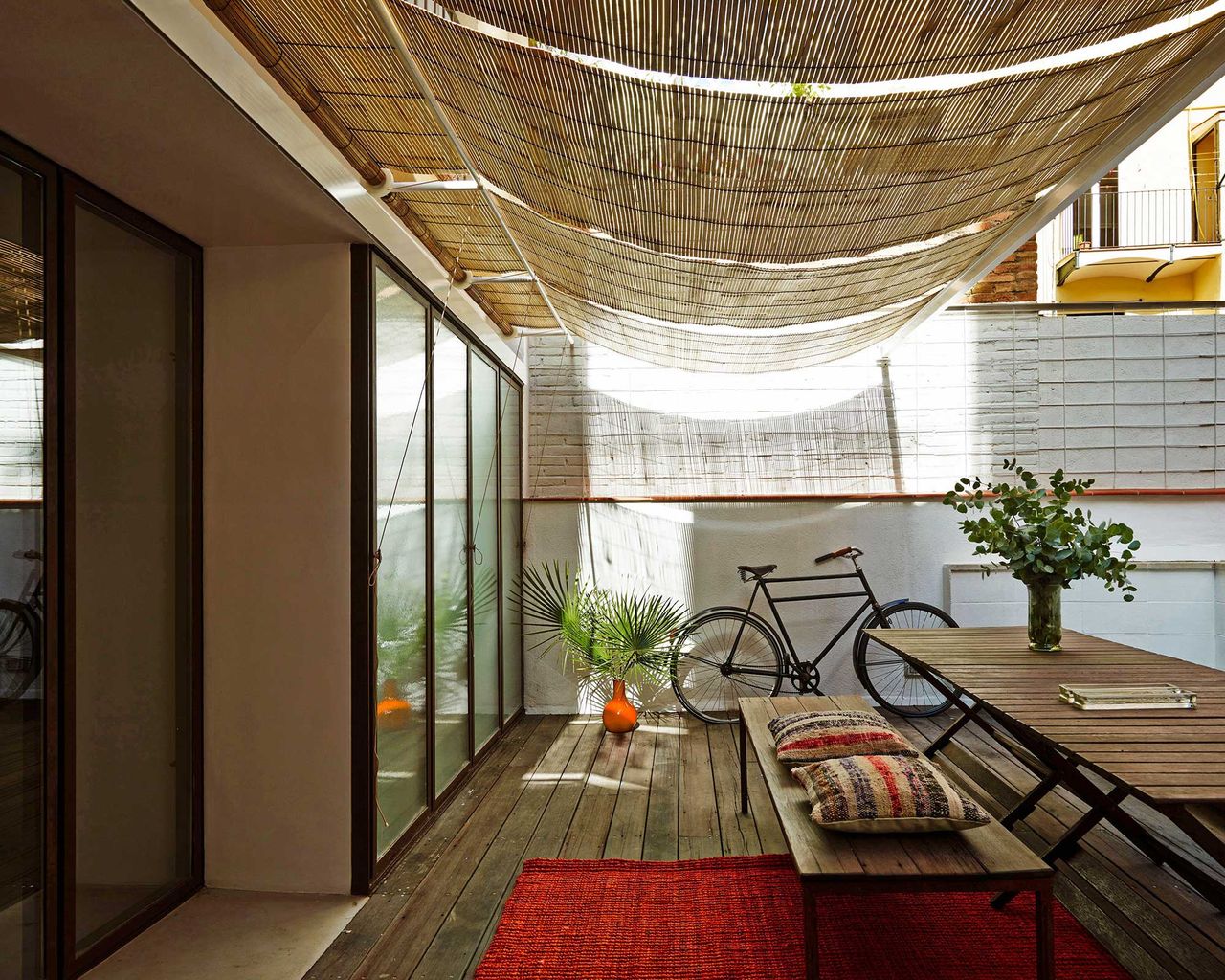 Deck shade ideas: 10 ways to shelter your decking | Gardeningetc