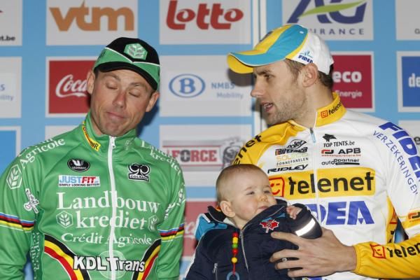 Sven Nys and Rob Peeters chat on the podium