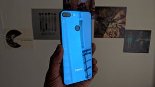 The Honor 9 Lite has an impressive design.