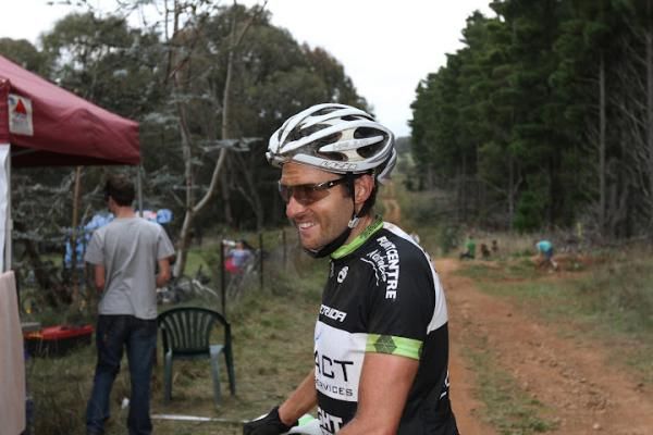 Jason English at the finish