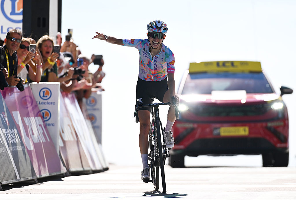 MONT VENTOUX, FRANCE - AUGUST 07: Katarzyna Niewiadoma-Phinney of Poland and Team Canyon//SRAM Racing zondacryptocelebrates at finish line as stage winner during the 5th Tour de France Femmes 2026, Stage 7 a 146.8km stage from La Voulte-sur-Rhone to Mont Ventoux 1901m / #UCIWWT / on August 07, 2026 in Mont Ventoux, France. (Photo by Tim de Waele/Getty Images)