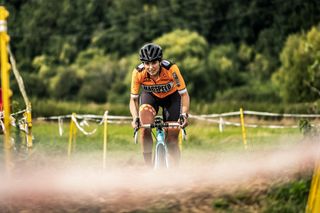 Sports photography how to photograph cycling