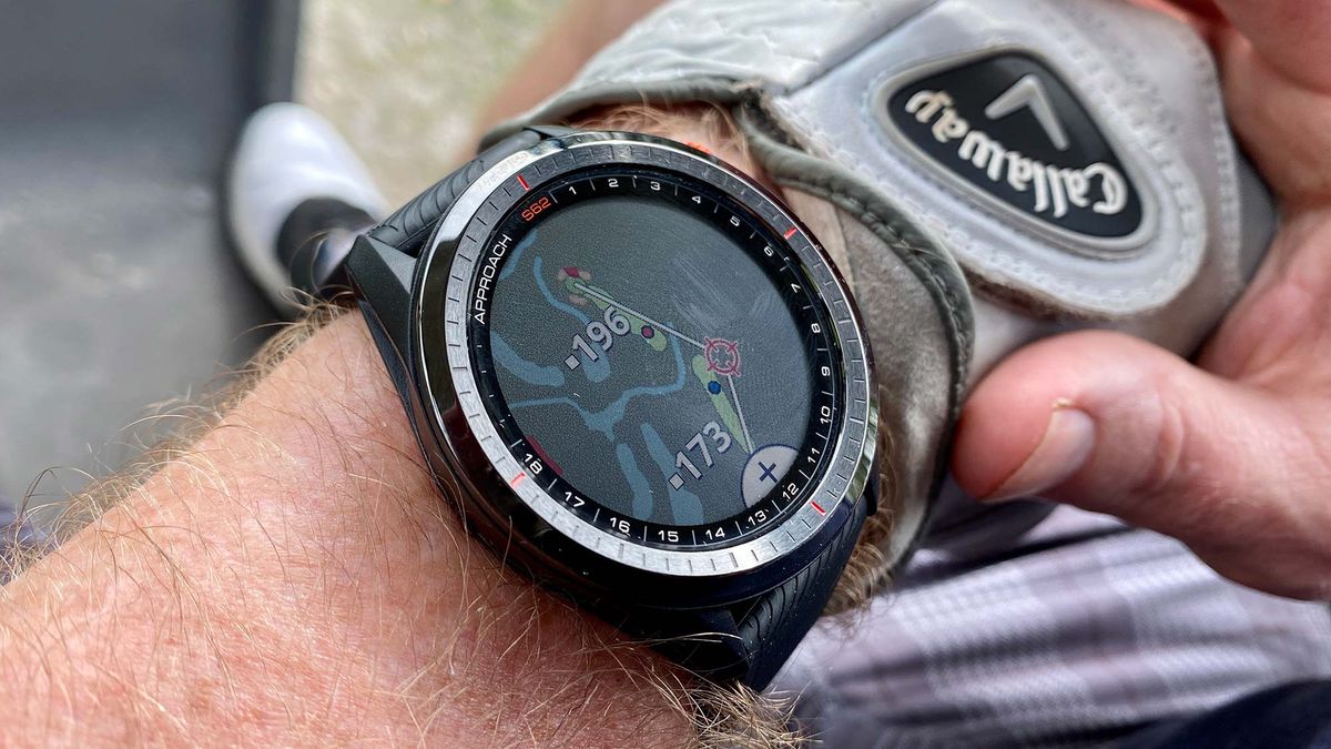 Garmin Approach S62 review Tom s Guide