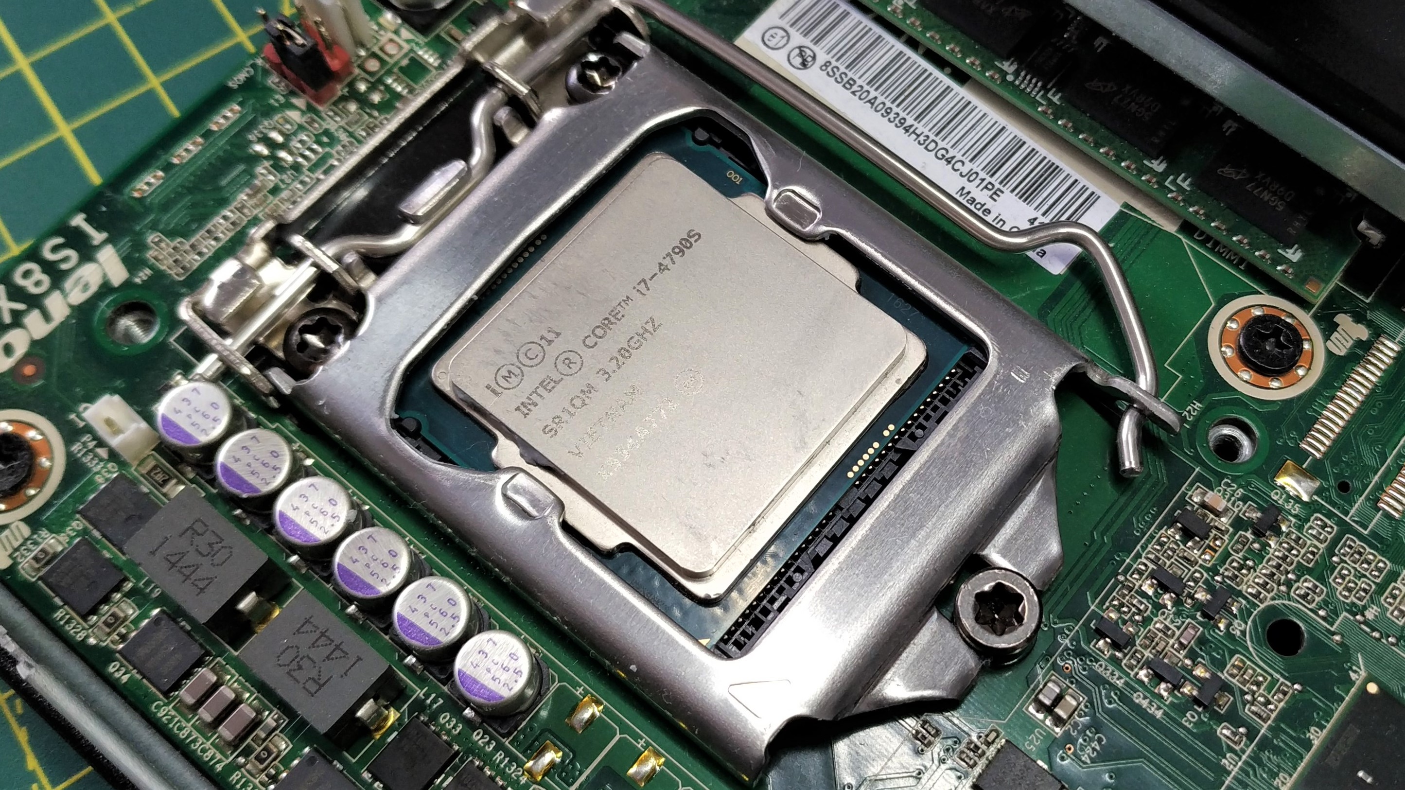 Removal of thermal paste