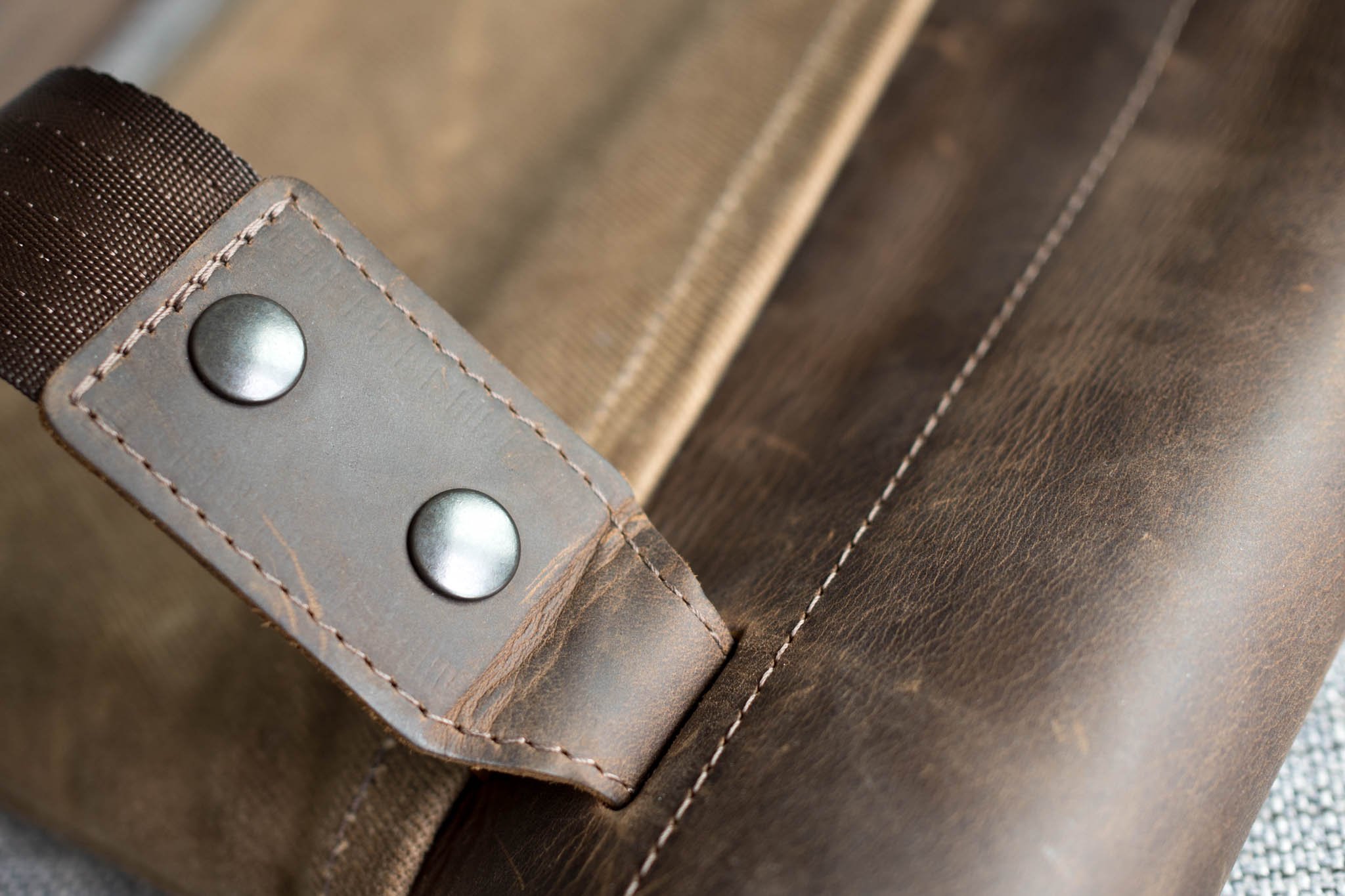 Look good while carrying the Surface 3 with the Waterfield Outback Solo ...