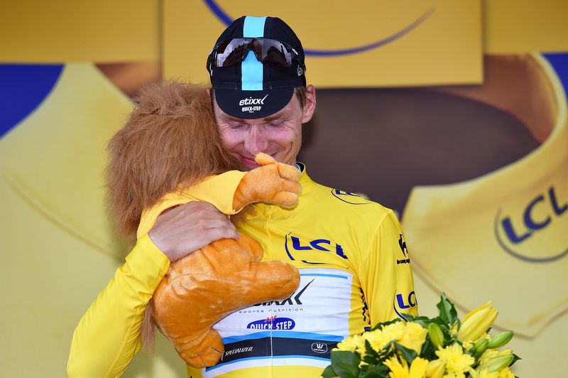 Tony Martin (Etixx-Quick Step) hugs his little lion