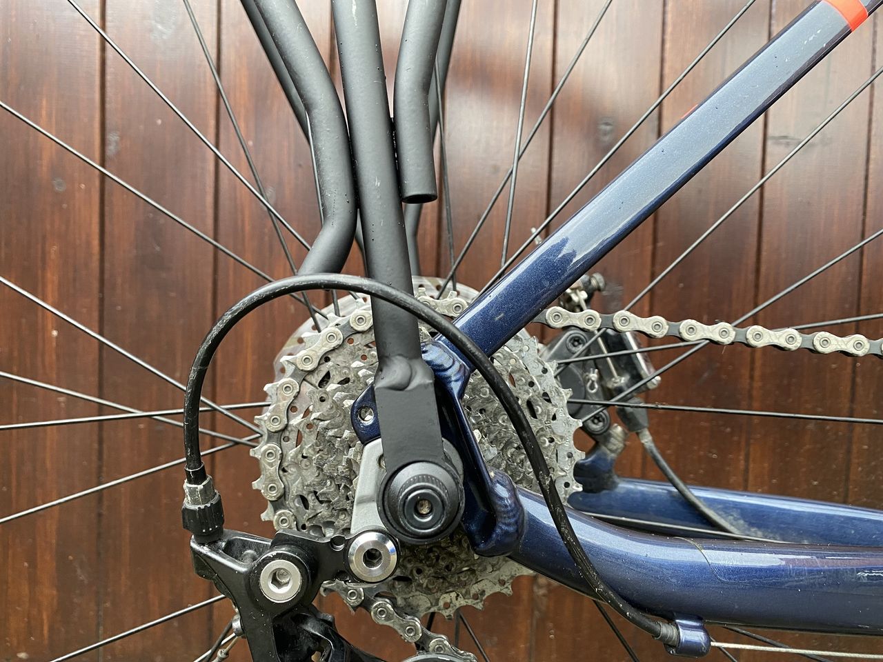 Cassette side skewer