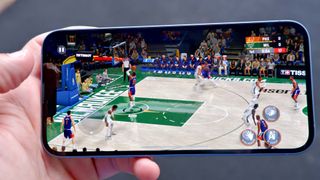 iPhone 14 NBA 2K game