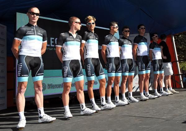 The Leopard Trek team is presented.