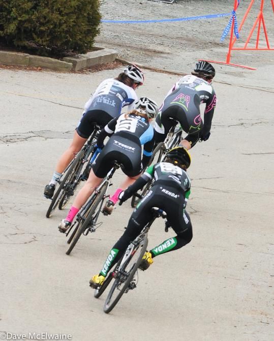 Sally Annis (Pedalpowertraining.com) leading a chase group on the pavement