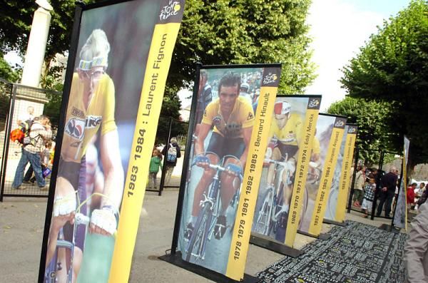Frenchmen Laurent Fignon and Bernard Hinault were part of a display honouring past Tour de France champions.