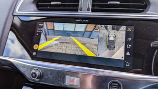 Jaguar I-Pace parking assist camera