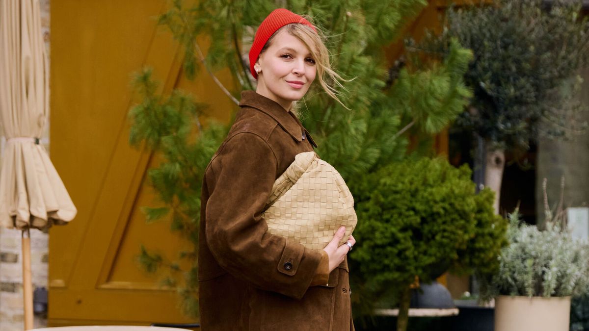 If You're Trying to Dress Better This Spring, These Stylish Zara Finds Scream European Chic