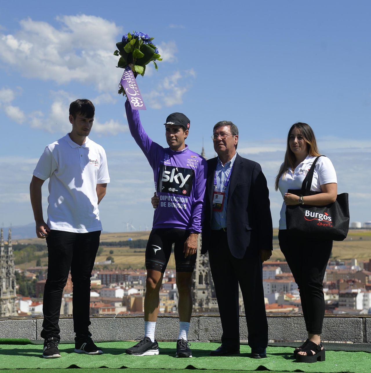 Mikel Landa (Sky) in the leader's jersey