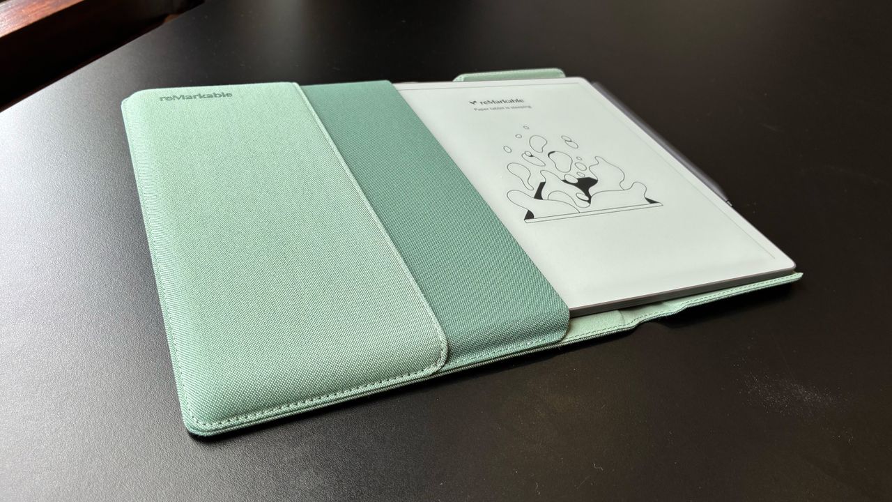 The ReMarkable Paper Pure on a desk