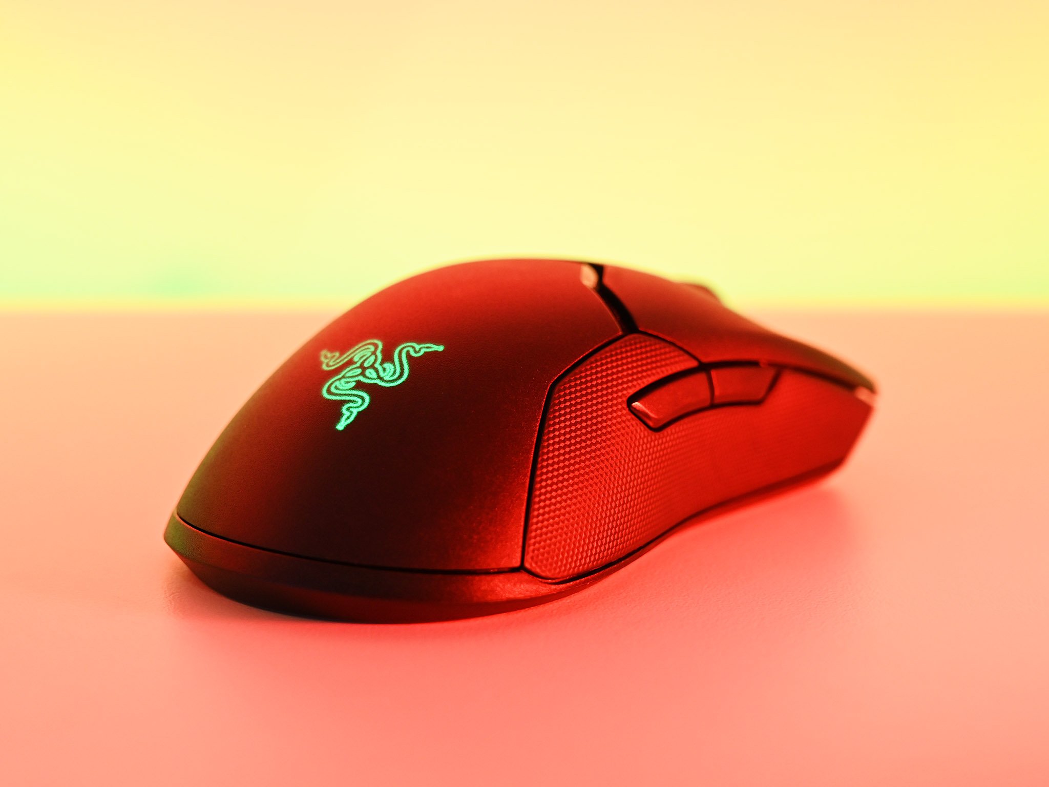 på vegne af heltinde Fisker The new Razer Viper 8KHz gaming mouse has hit a low price of $60 today |  Windows Central