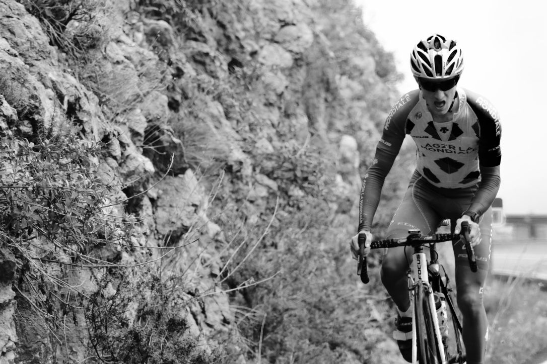 Alexis Vuillermoz pulls some Voeckler worther faces during his ride