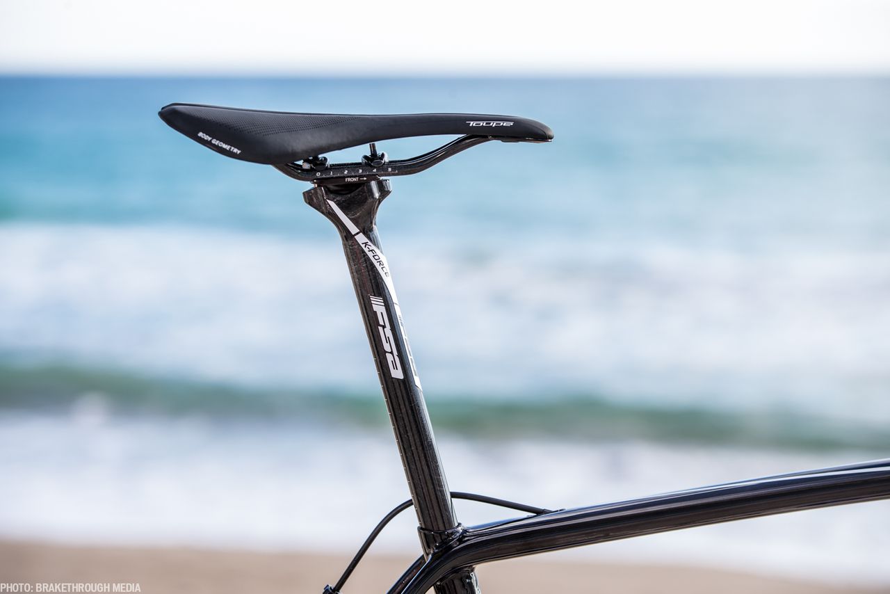 FSA seat post on Jungels' road machine