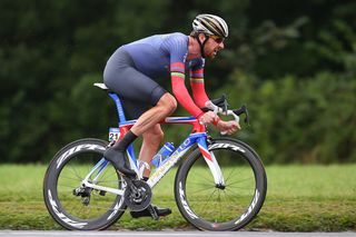 Sir Bradley Wiggins opted for a road bike for the time trial