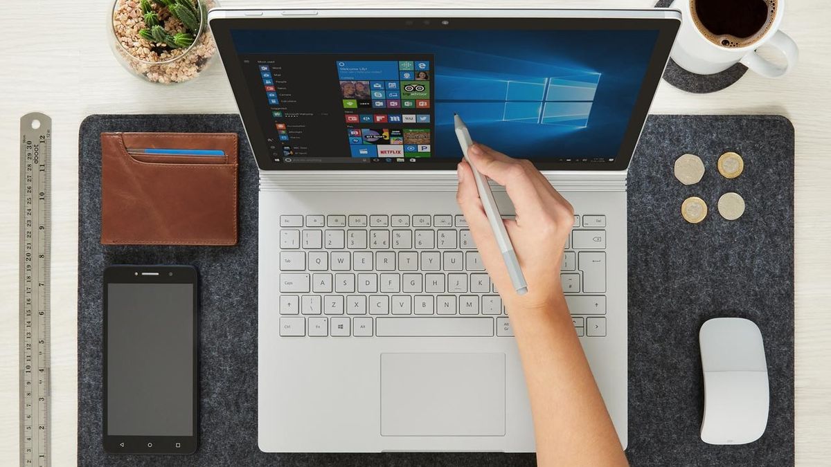 Microsoft Surface Book 2