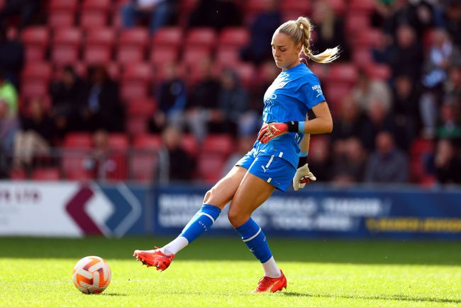 Ranked The 10 Best Womens Goalkeepers In The World Fourfourtwo