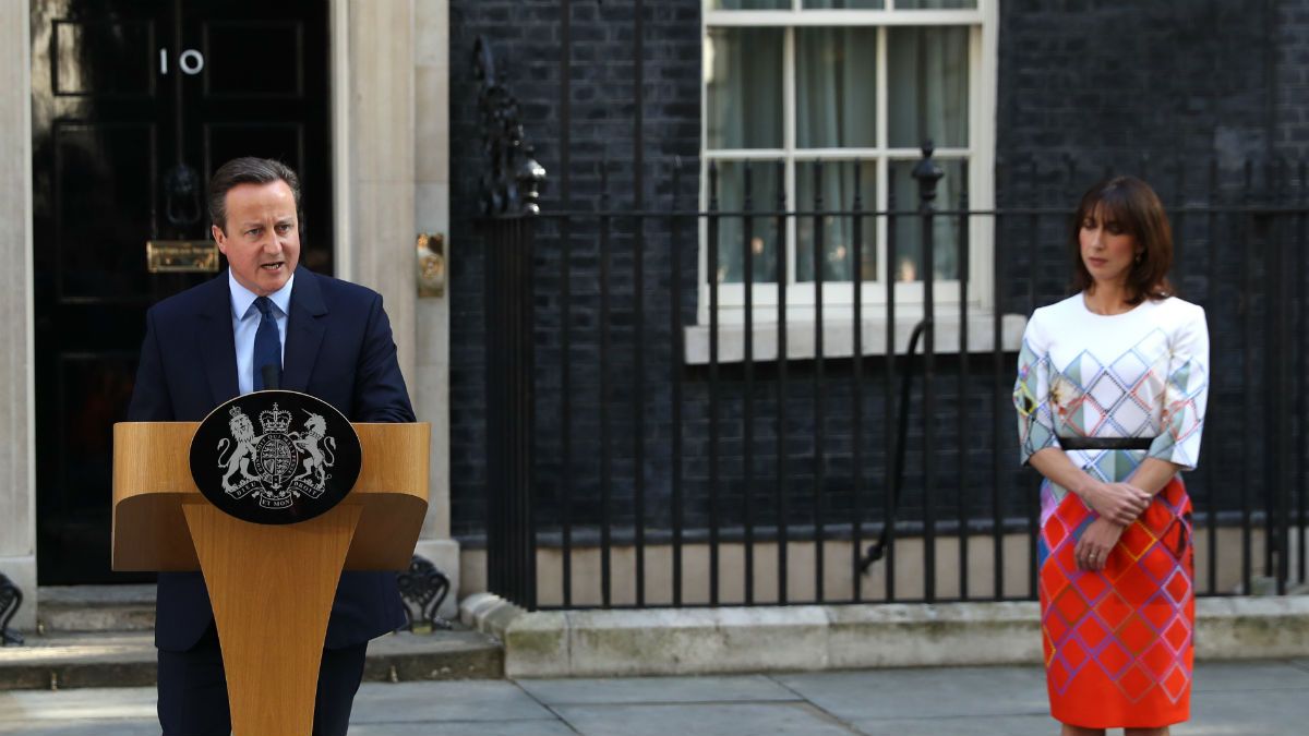 Prime Minister David Cameron resigns on the steps of No 10, 414 days after winning the first Tory majority since 1992