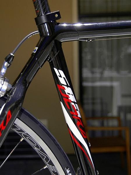 More powerful riders can opt for the stiffer 585 Ultra.