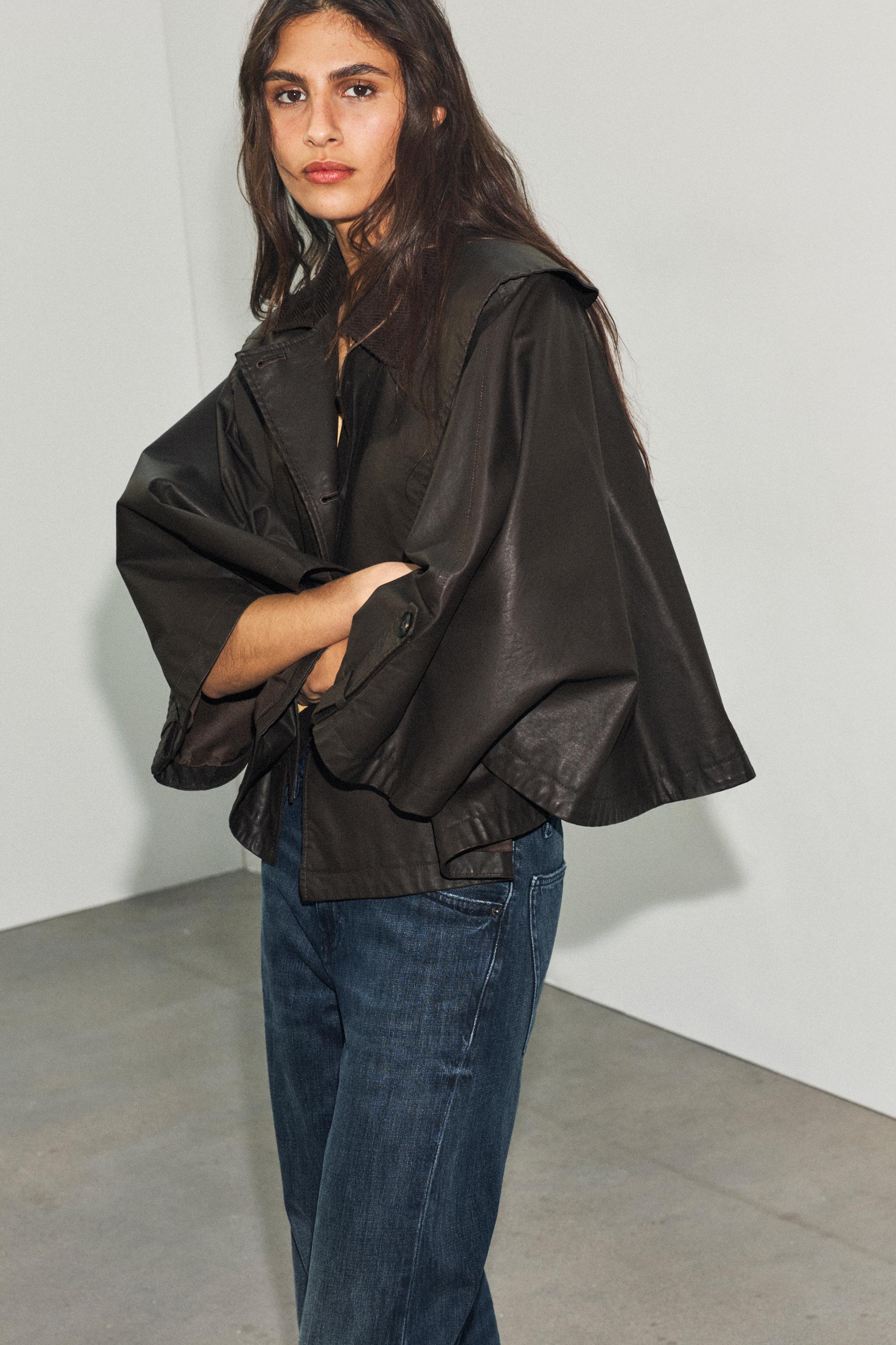 Waxed Cape With Detachable Lapel Collar