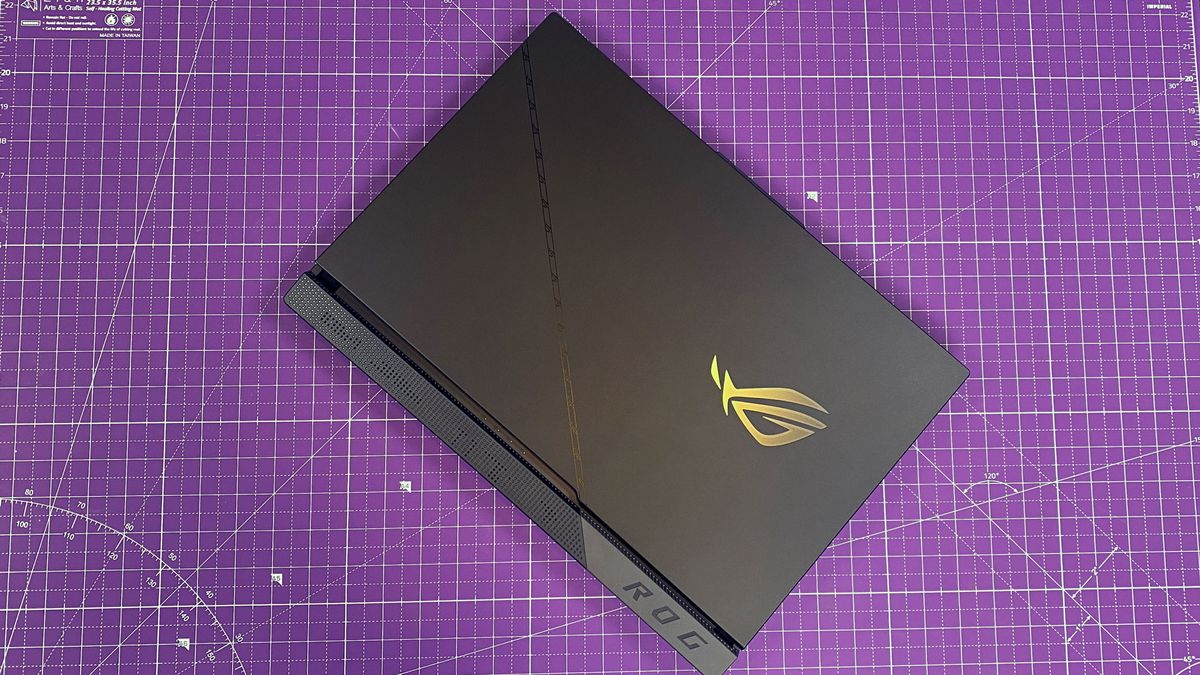 Asus ROG Strix Scar 17 X3D