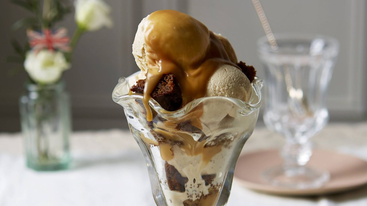 Sticky toffee ice cream sundae