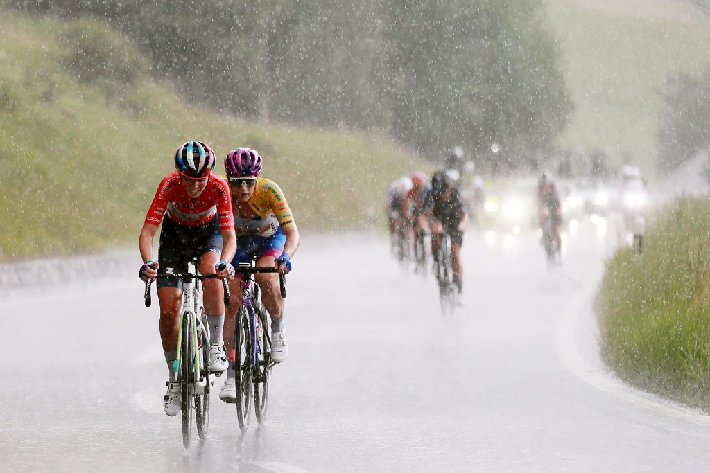 LENZERHEIDE SWITZERLAND JUNE 21 LR Pauliena Rooijakkers of The Netherlands and Team CanyonSRAM Racing red mountain jersey and Kristen Faulkner of The United States and Team BikeExchange Jayco yellow leader jersey compete during the 2nd Tour de Suisse Women 2022 Stage 4 a 985km stage from Chur to Lantsch Lenz tourdesuisse2022 on June 21 2022 in Lenzerheide Switzerland Photo by Heinz ZwickyGetty Images
